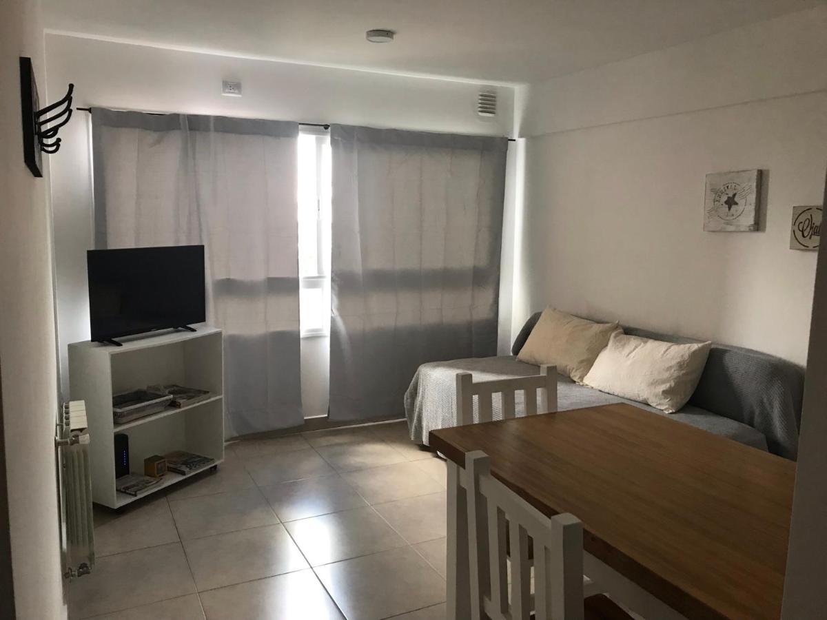 Dto Nuevo Barrio Universitario II , Wifi Y Cochera-Check In Express-Pet Friendly Баия-Бланка Экстерьер фото