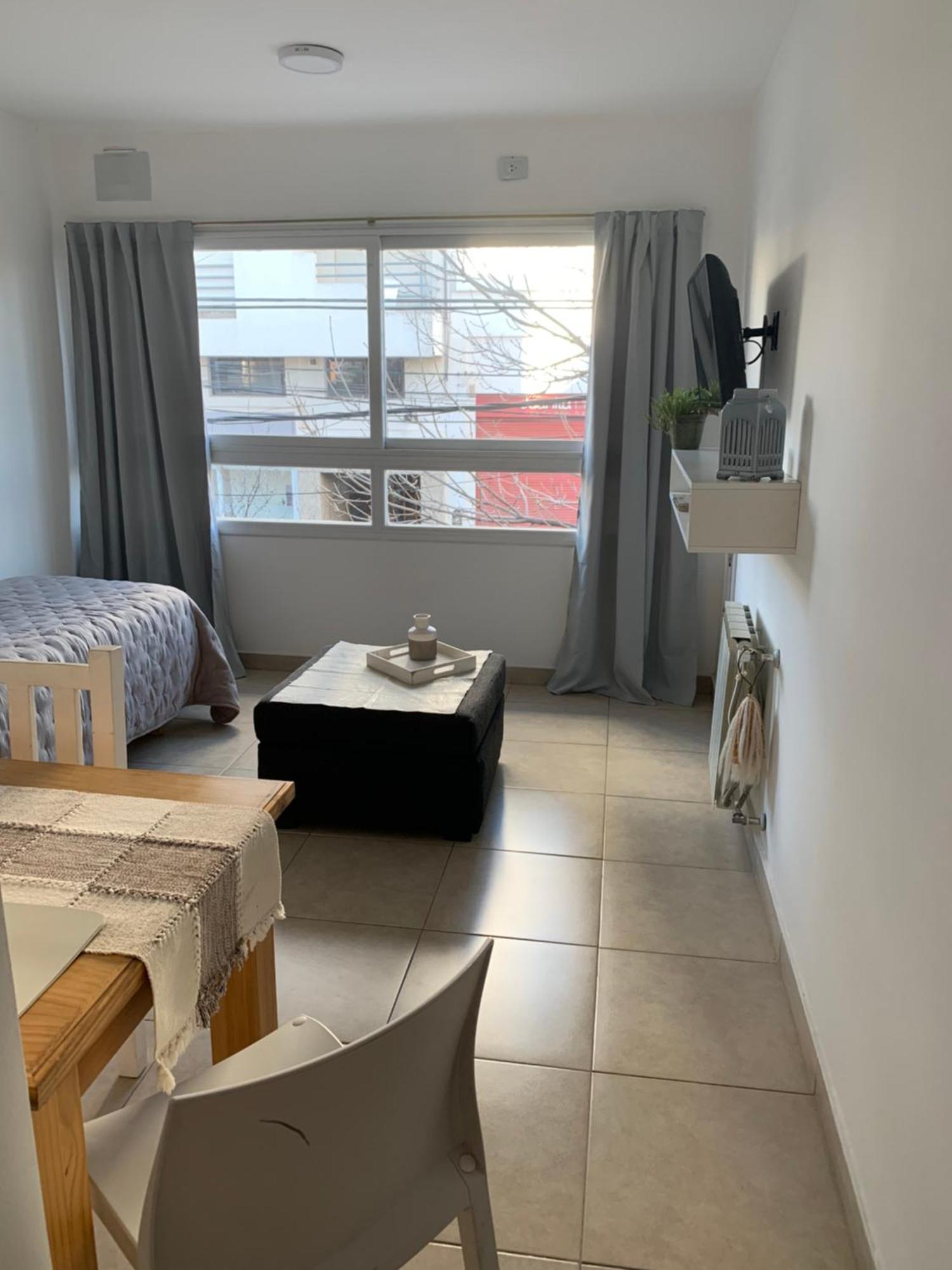 Dto Nuevo Barrio Universitario II , Wifi Y Cochera-Check In Express-Pet Friendly Баия-Бланка Экстерьер фото