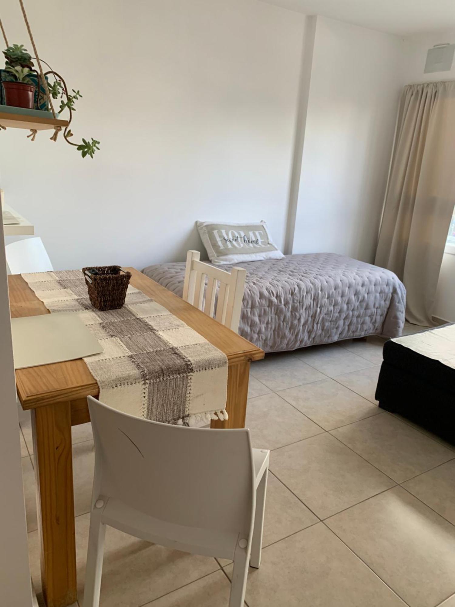 Dto Nuevo Barrio Universitario II , Wifi Y Cochera-Check In Express-Pet Friendly Баия-Бланка Экстерьер фото